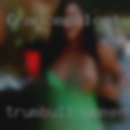 Trumbull women looking